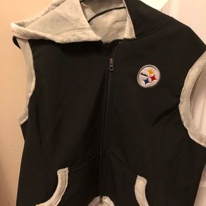 NFL women’s Steelers vest
